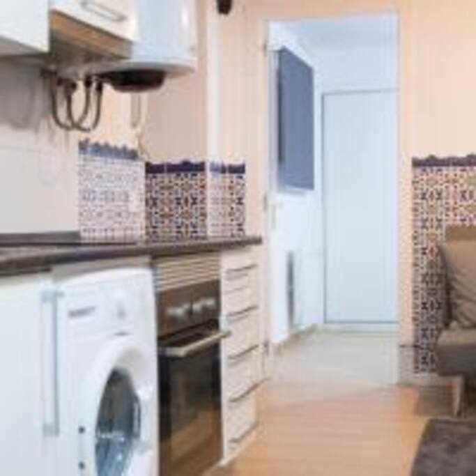 Apartamento Sotano En Gran Via 马德里 外观 照片